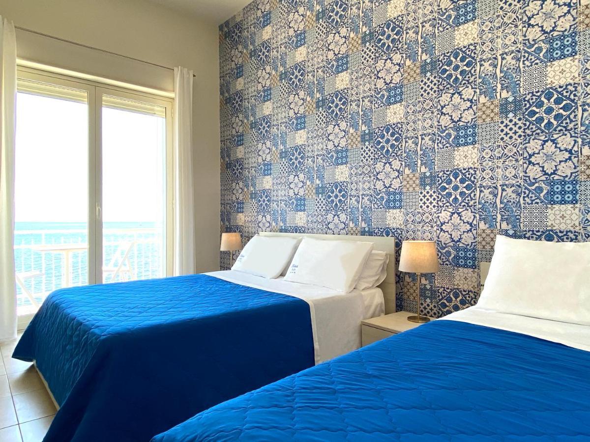 Nina B&B Giardini Naxos Bagian luar foto