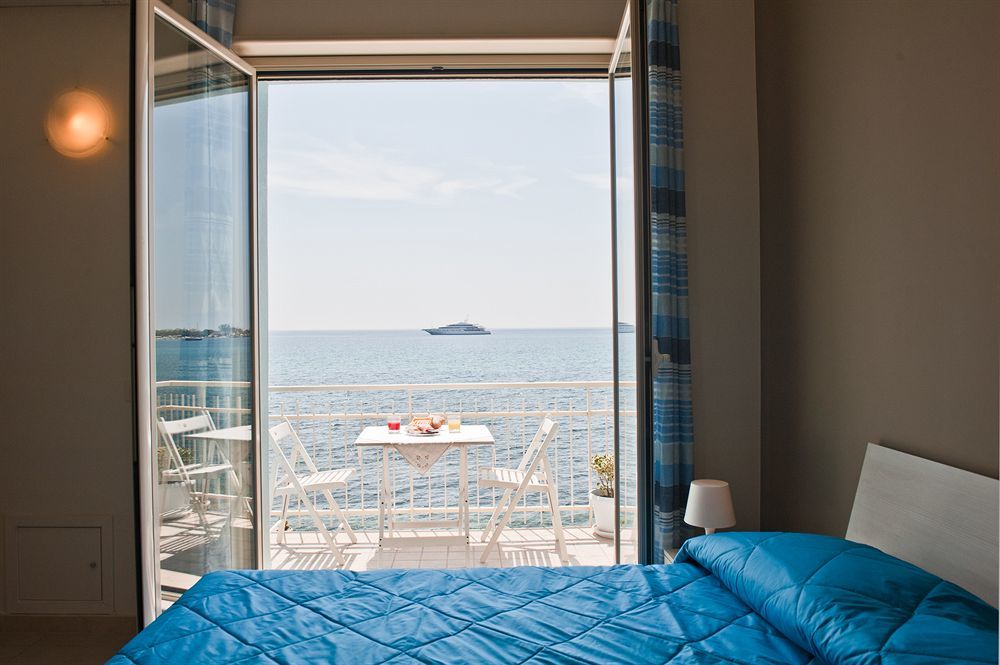 Nina B&B Giardini Naxos Bagian luar foto